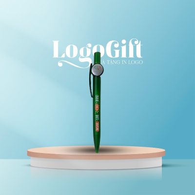 Bút bi nhựa quà tặng in logo màu xanh lá kích thước 14cm