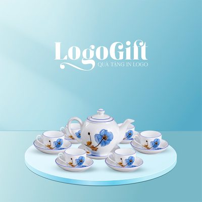 bo-am-chen-qua-tang-in-logo-dang-camellia-ke-chi-xanh-ve-hoa-dam-but-lg-ac18