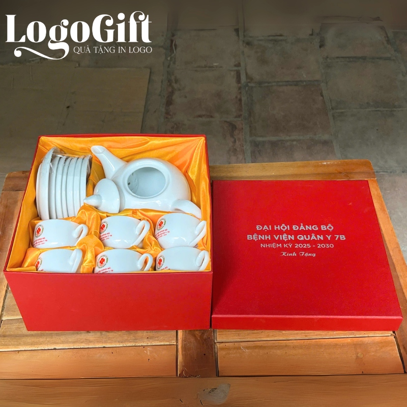bo-am-chen-qua-tang-in-logo-dai-hoi-dang-buoi-lua (13)