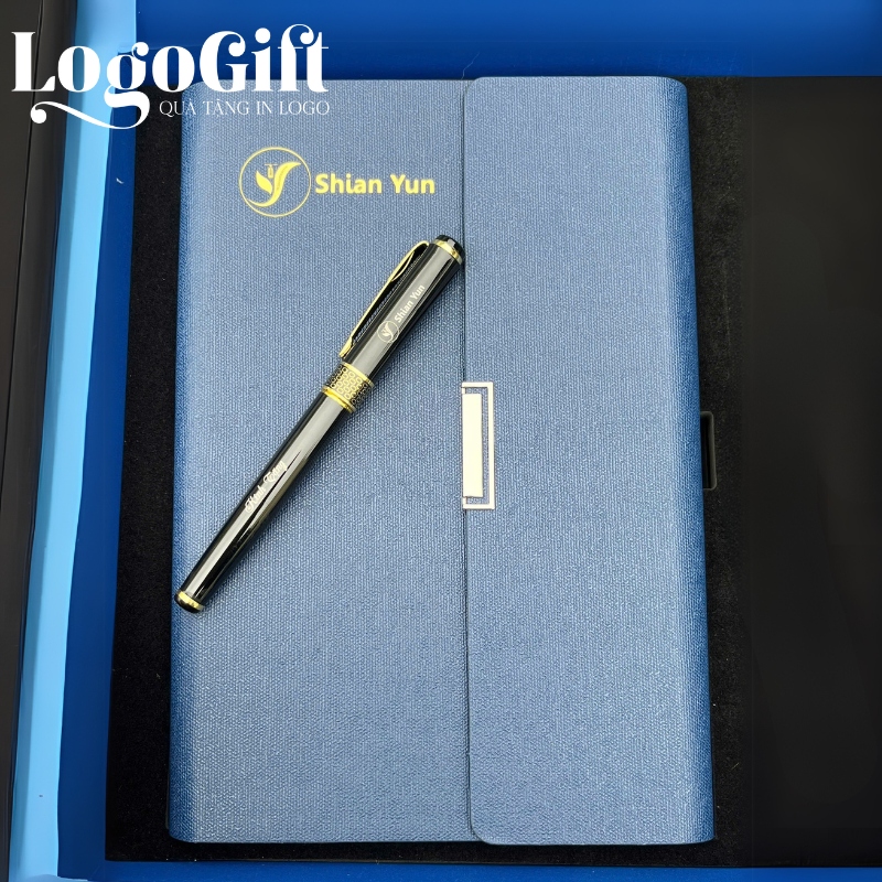 bo-giftset-so-da-but-ky-qua-tang-in-logo (12)
