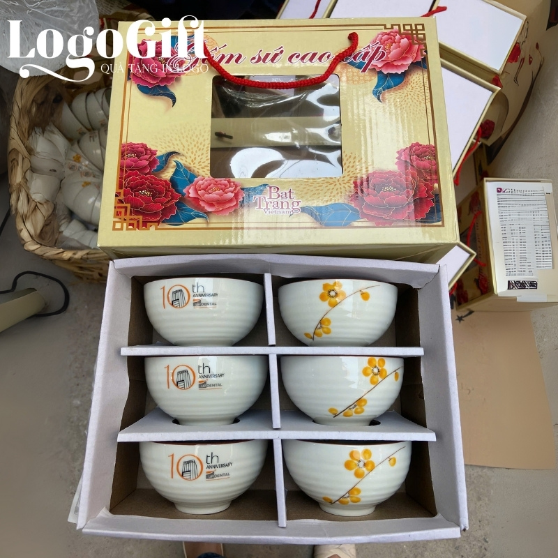 bo-bat-com-qua-tang-in-logo (15)