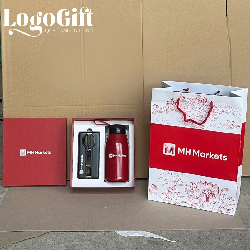 bo-giftset-binh-giu-nhiet-sac-du-phong-qua-tang-in-logo (45)