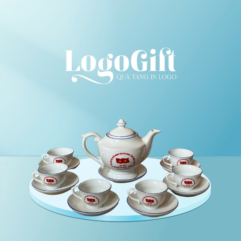 Ấm chén trà quà tặng Đại hội in logo dáng thần đèn 650ml LG-AC34