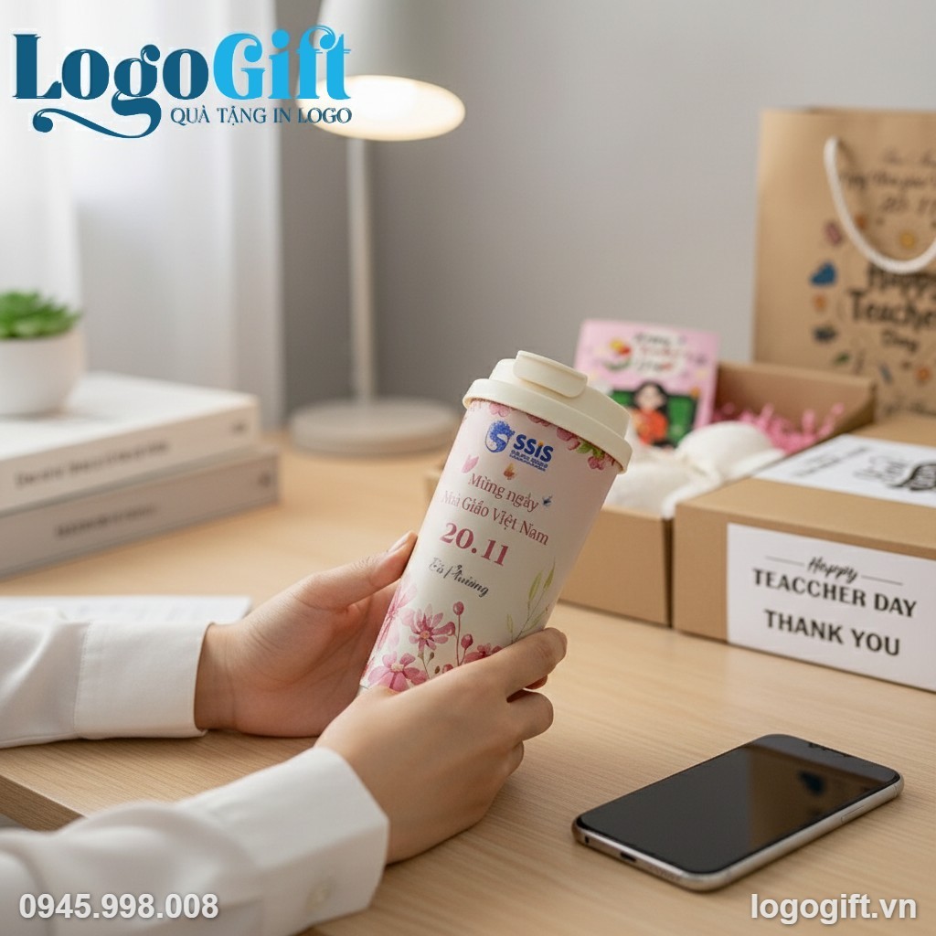 bo-giftset-in-logo-qua-tang-ly-giu-nhiet-va-khan-mat-gap-gau-lg-gs11-4