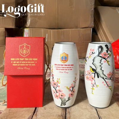 lo-hoa-gom-su-qua-tang-in-logo-dang-bom-men-xuoc-ve-chim-dao-32cm-lg-lh16 (6)