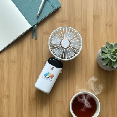 quat-dien-mini-qua-tang-in-logo-mau-trang-4-5w-19cm-lg-qd03