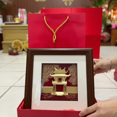 tranh-dat-vang-qua-tang-in-logo-hoa-tiet-khue-van-cac-24x24m-lg-tdv02-3